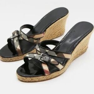 Burberry  Womens SZ 10 US SZ 40 EU Nova Check Espadrille Wedge Sandals